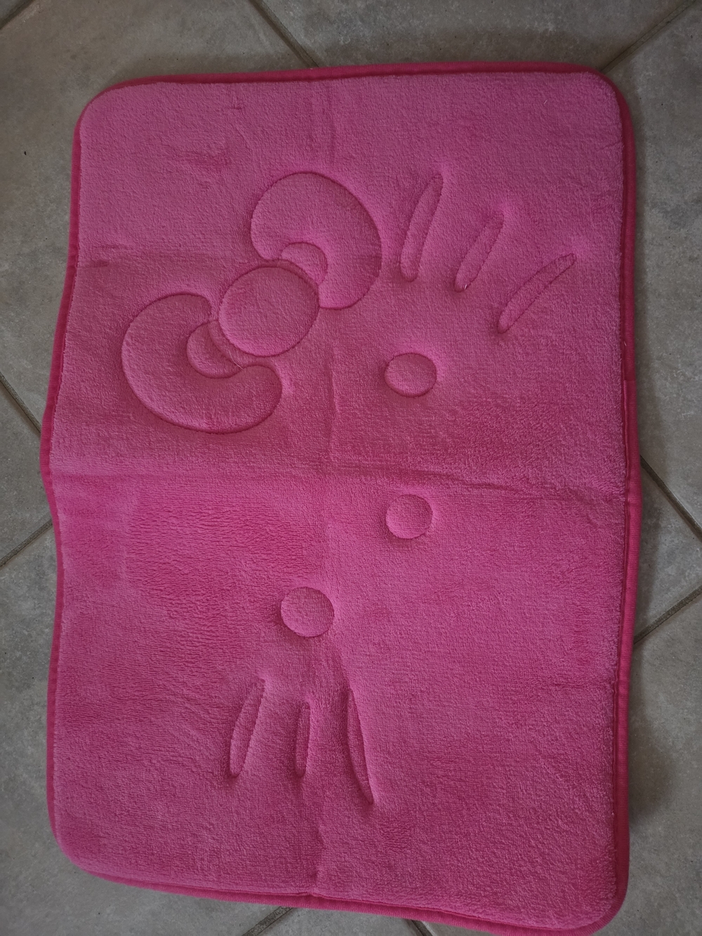 Kitty Hot Pink Plush Bath Mat with Bow